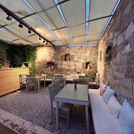 Hanole Guest House Ayvalı Eksteriør bilde