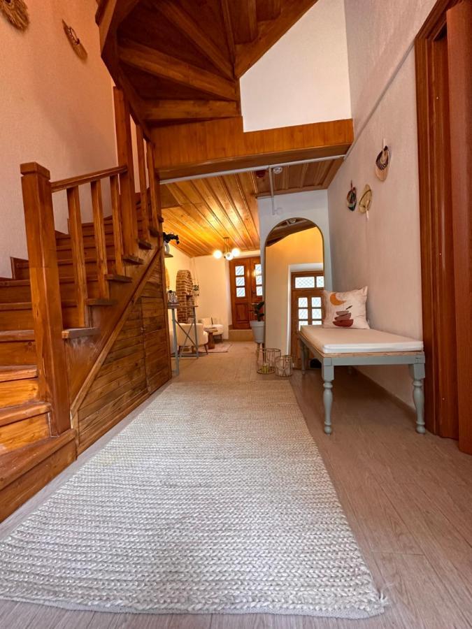 Hanole Guest House Ayvalı Eksteriør bilde