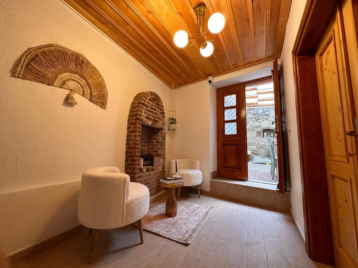 Hanole Guest House Ayvalı Eksteriør bilde
