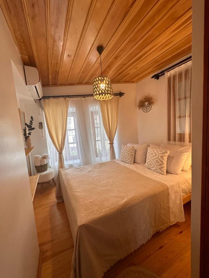 Hanole Guest House Ayvalı Eksteriør bilde