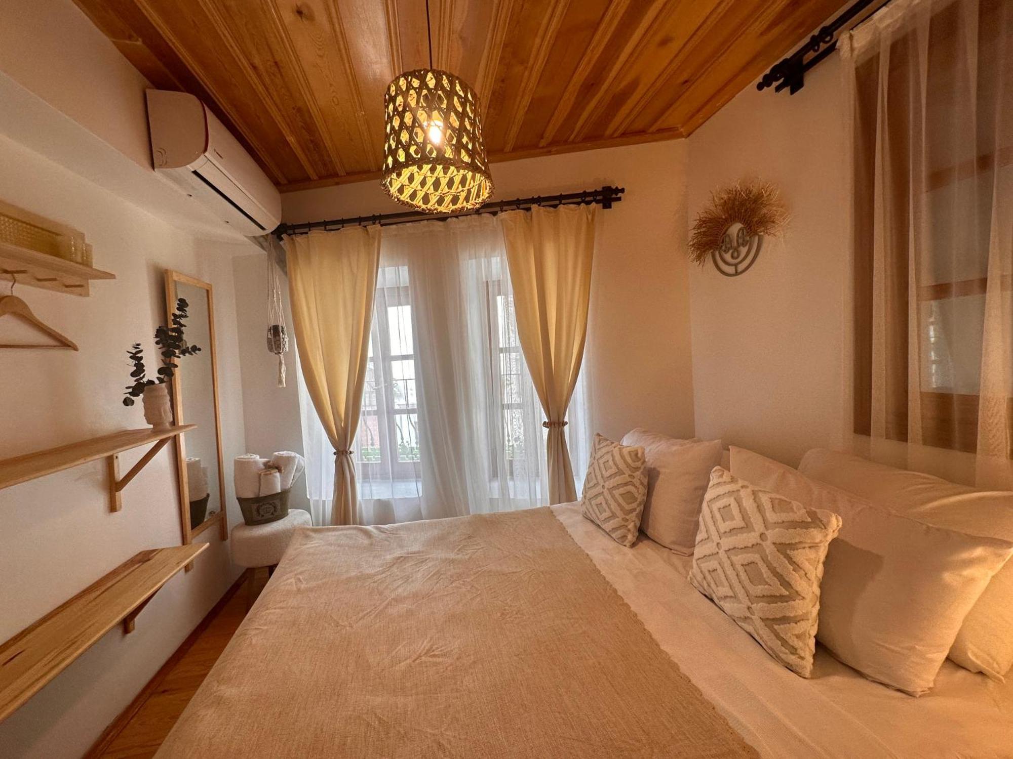 Hanole Guest House Ayvalı Eksteriør bilde